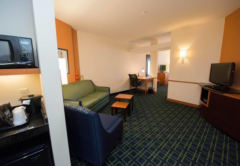 Fairfield Inn & Suites Seattle Bremerton Extérieur photo