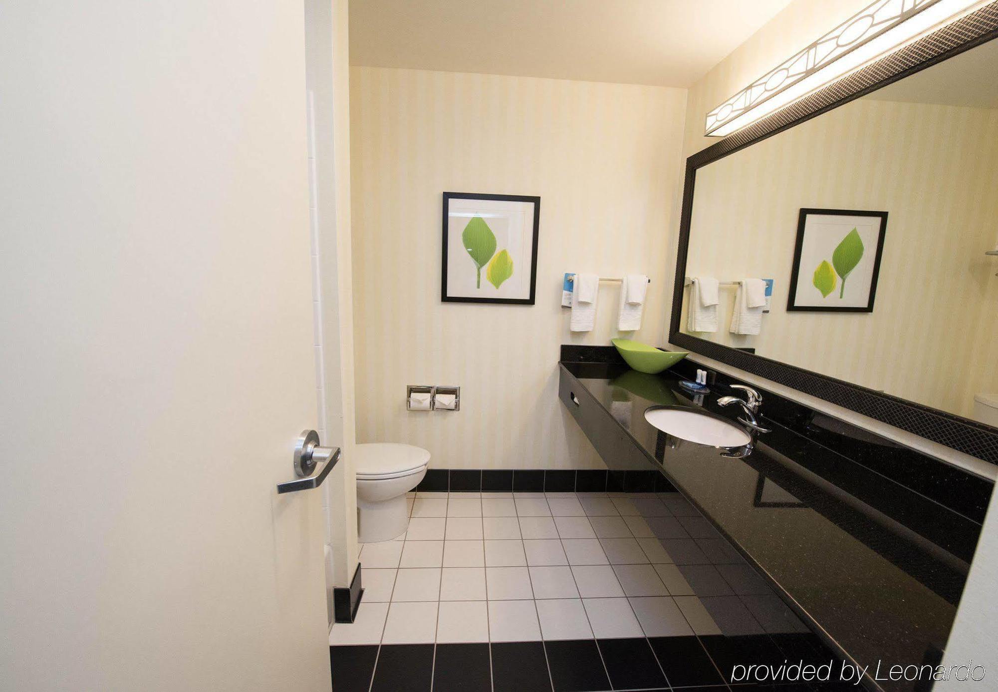 Fairfield Inn & Suites Seattle Bremerton Extérieur photo
